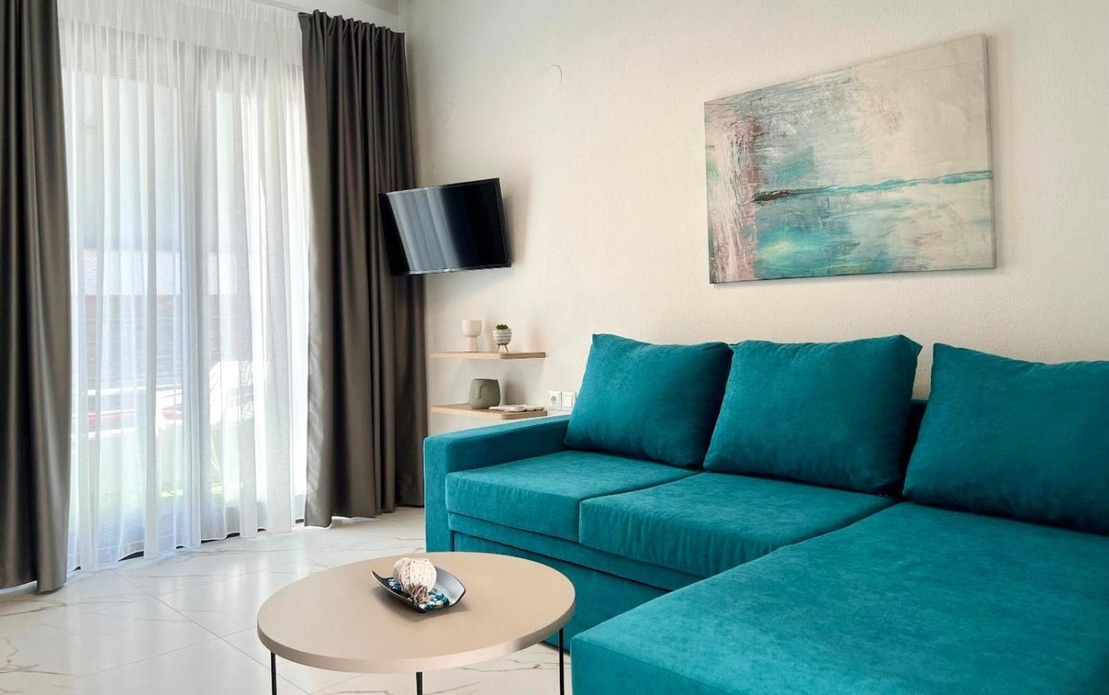 Four Shades Luxury Suites 萨尔蒂 外观 照片